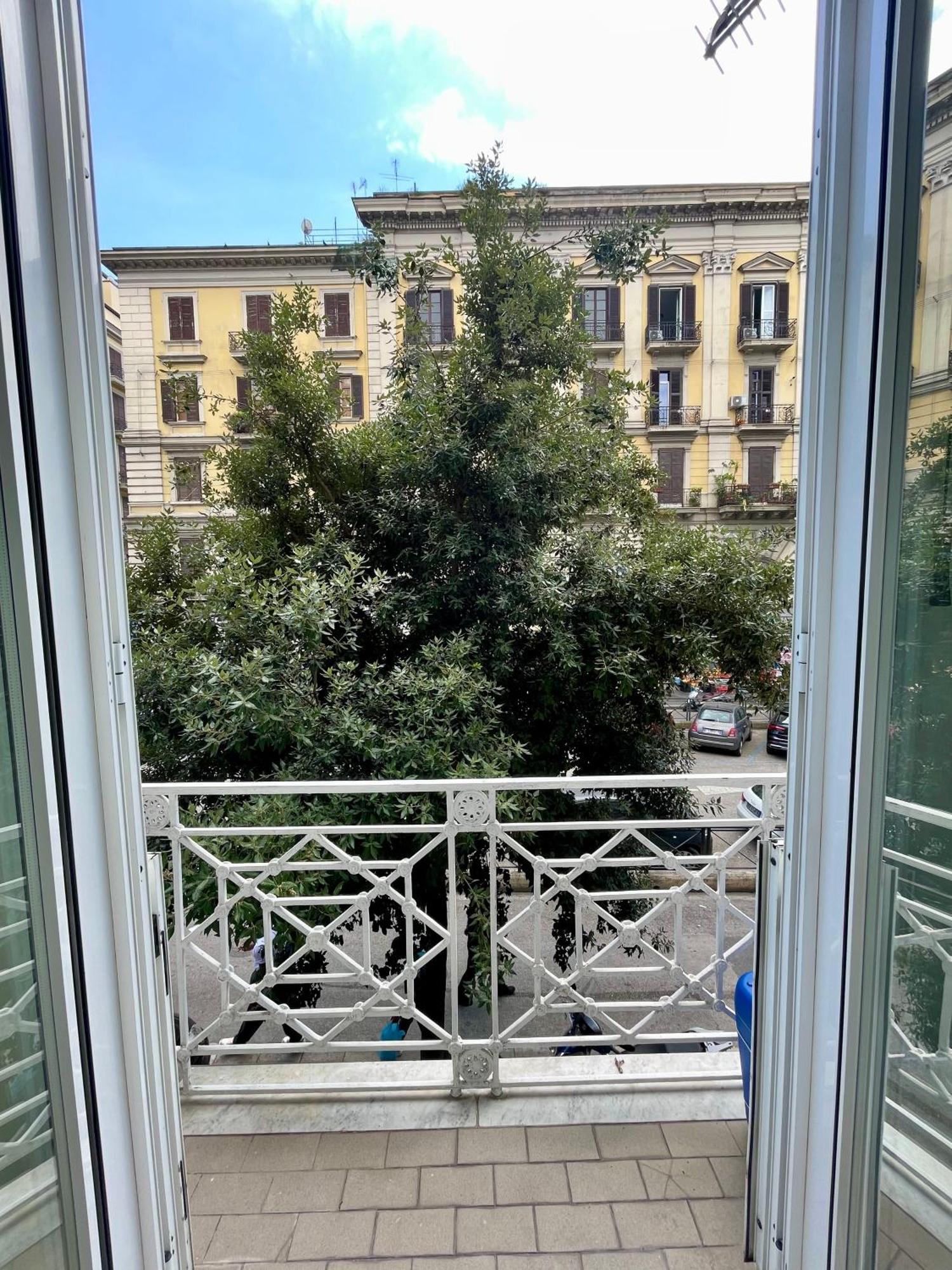 Casa Duchesca Bed & Breakfast Napoli Dış mekan fotoğraf