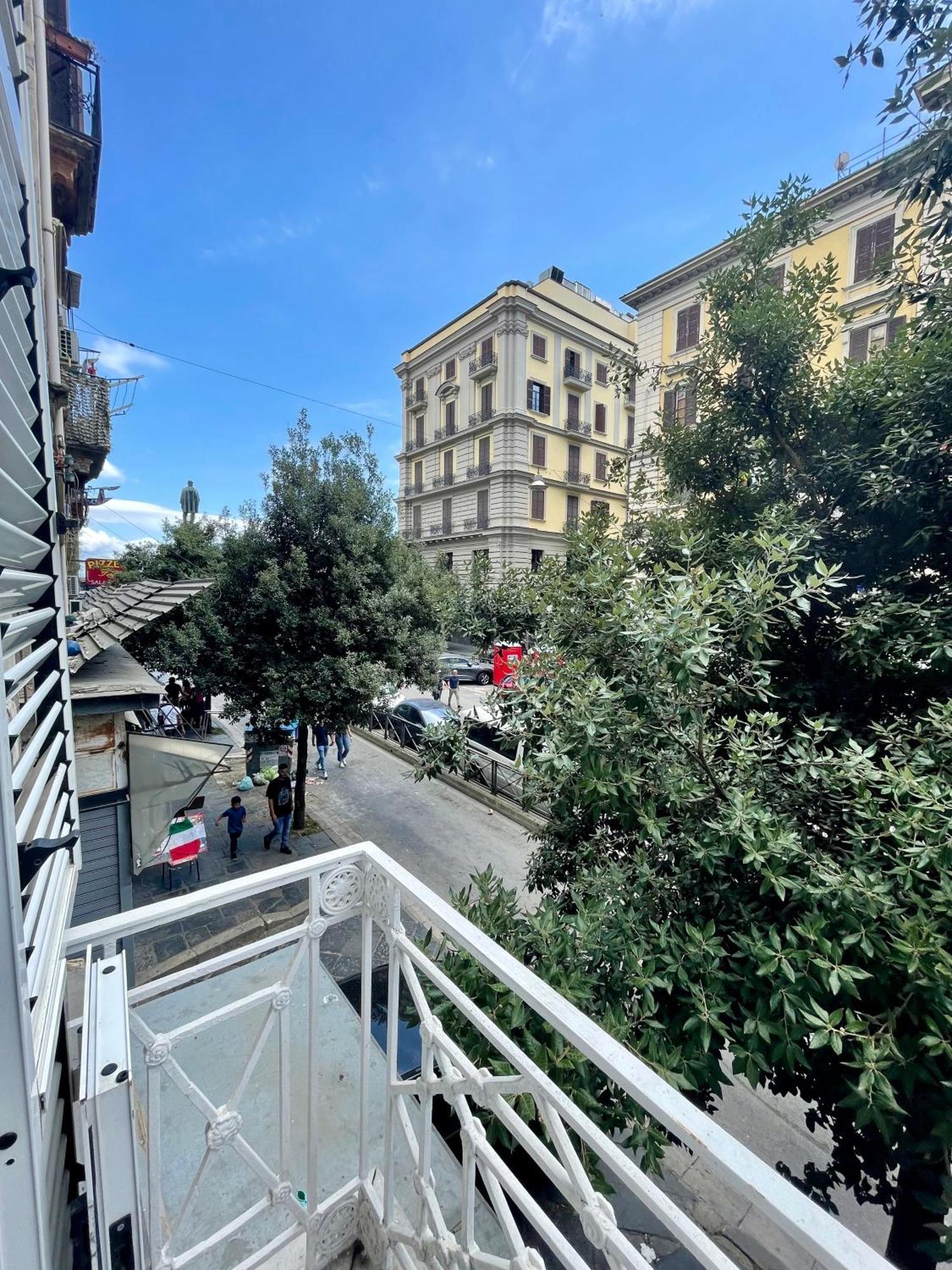 Casa Duchesca Bed & Breakfast Napoli Dış mekan fotoğraf