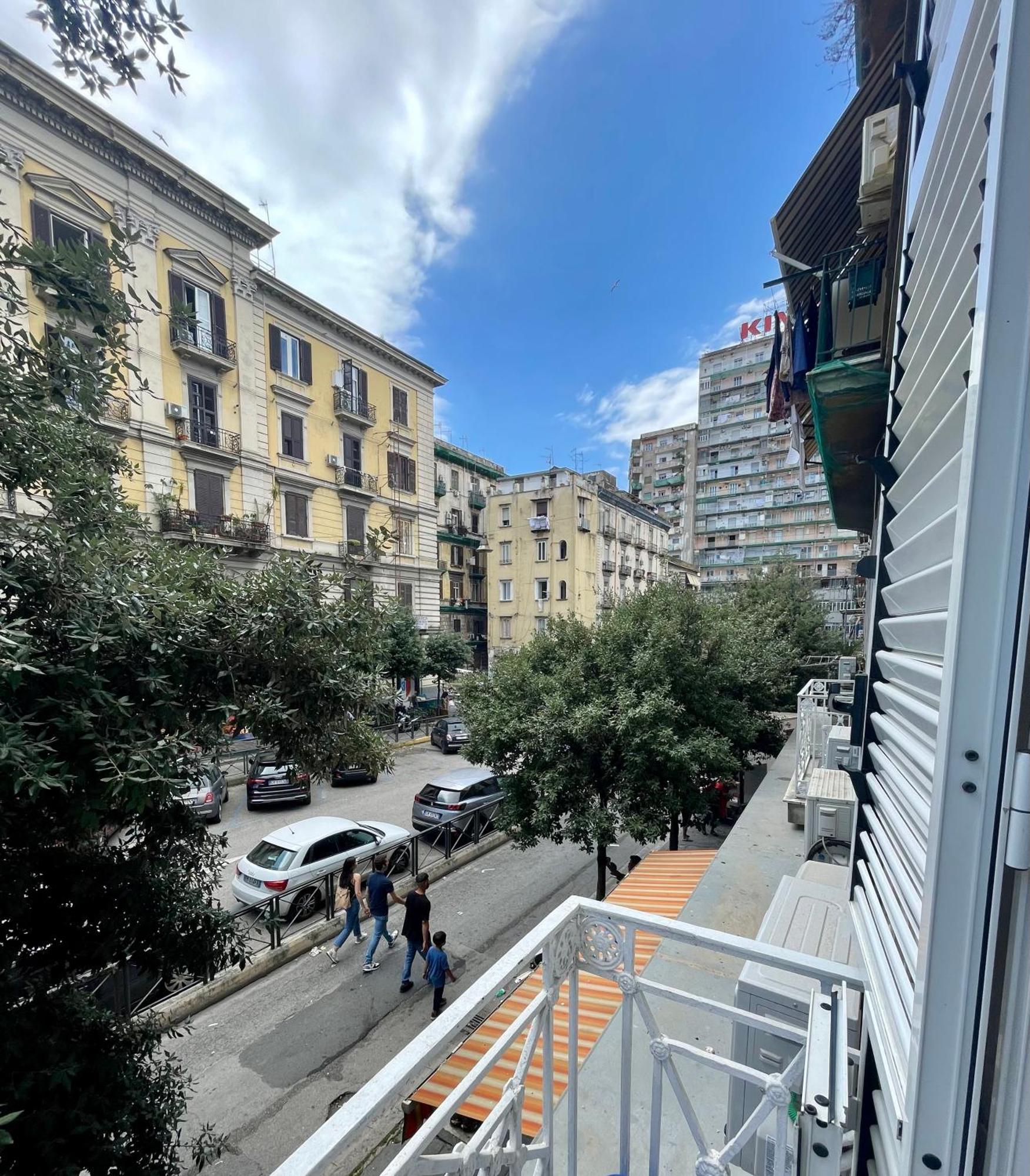 Casa Duchesca Bed & Breakfast Napoli Dış mekan fotoğraf