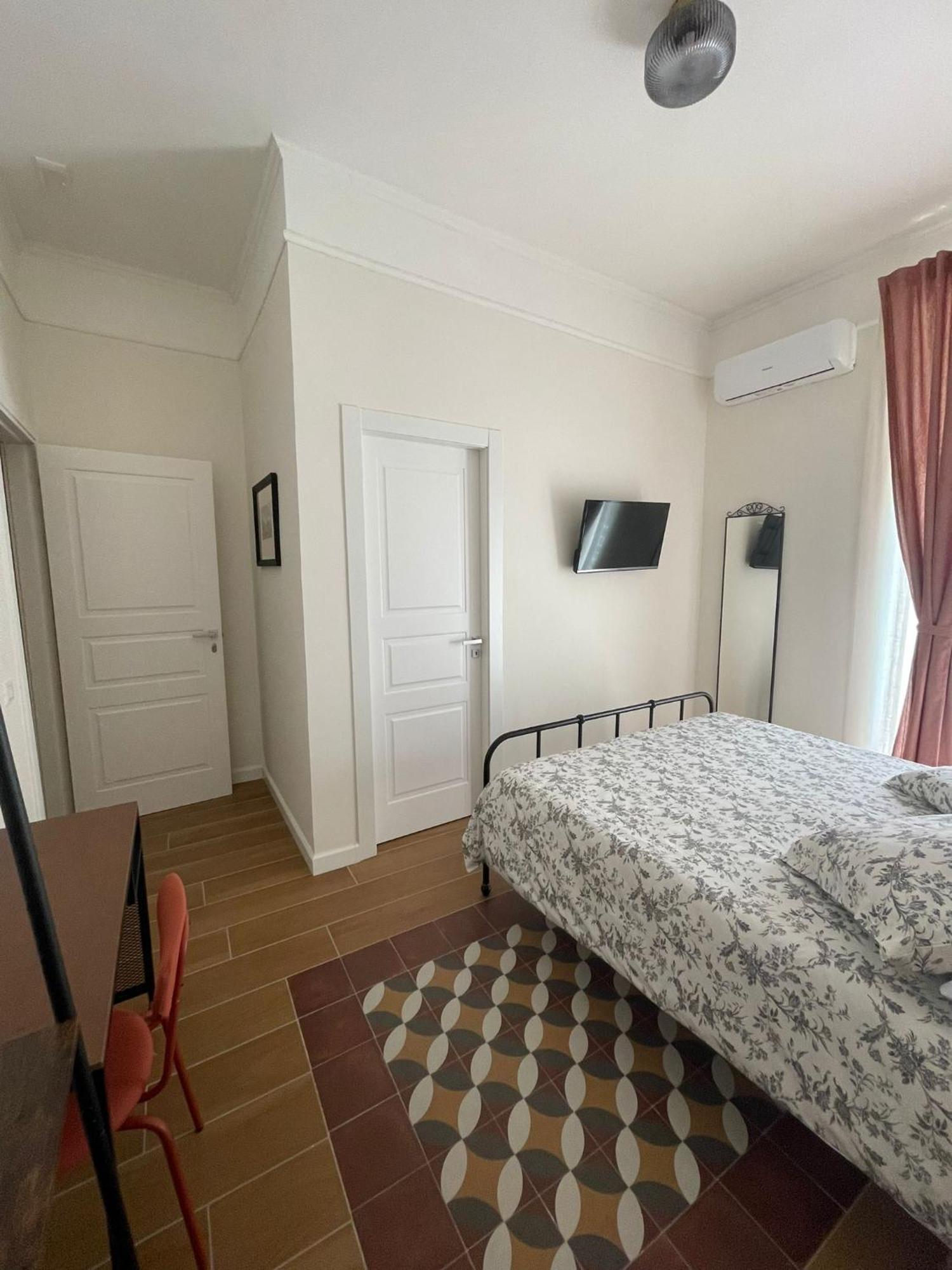 Casa Duchesca Bed & Breakfast Napoli Dış mekan fotoğraf